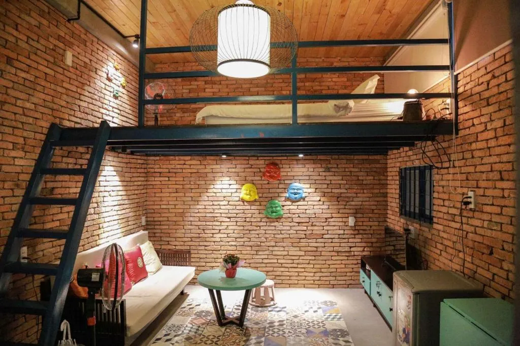 Image 1 of Stay&Chill – S.1: Ancient studio nearby Bui Vien
