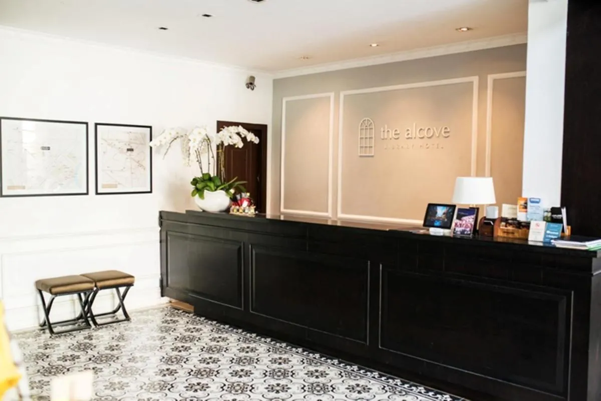 Image 3 of The Alcove Library Hotel