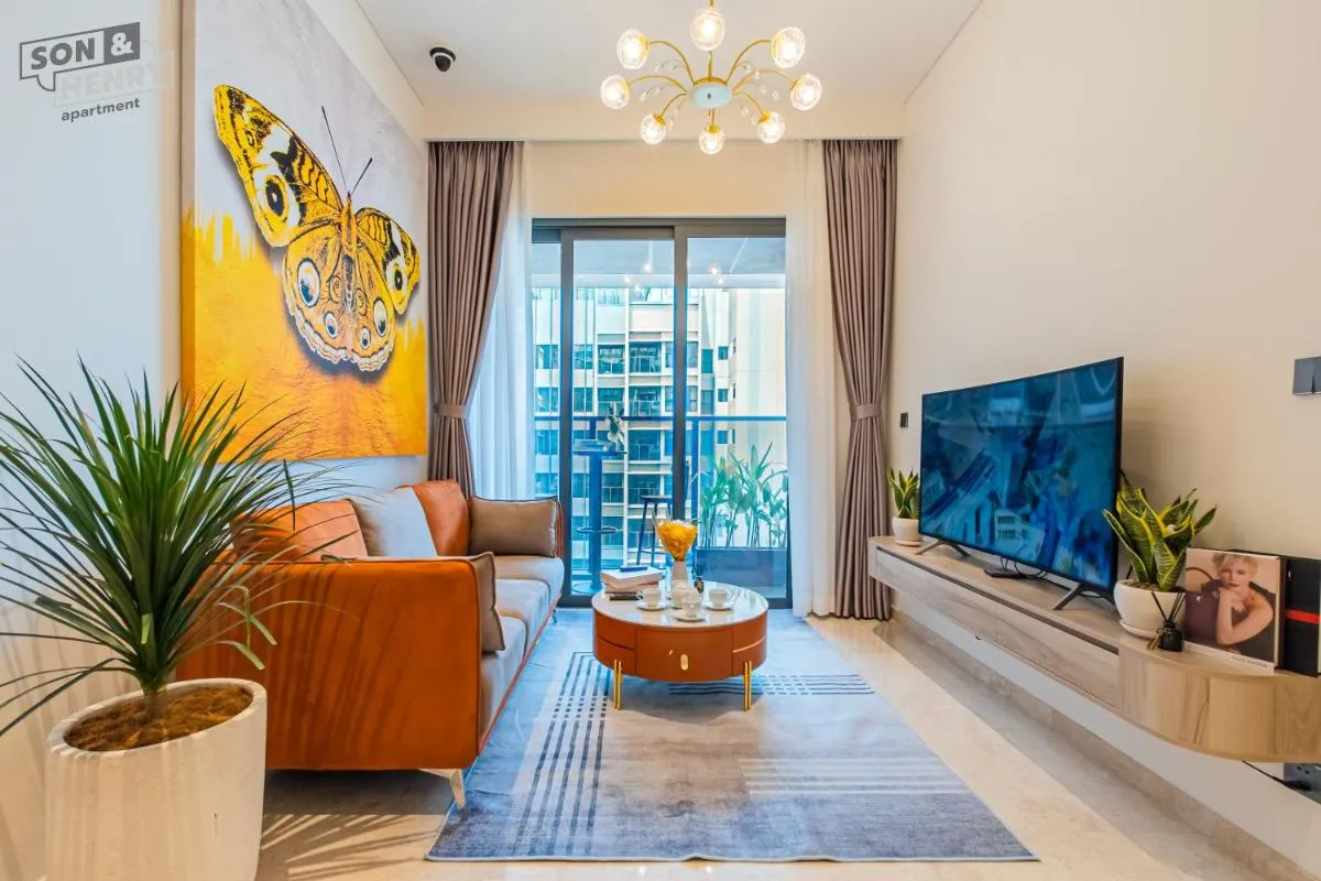 Image 5 of The MarQ Luxury Apartment Dist 1