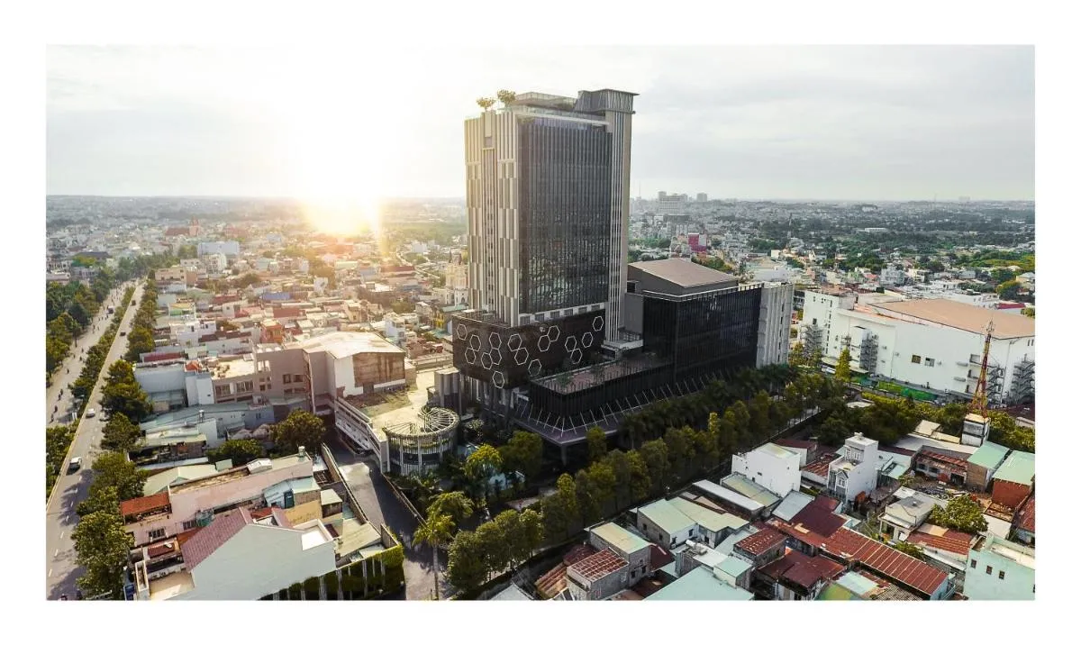 Image 1 of The Mira Central Park Hotel