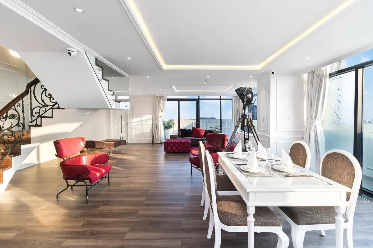 Image 4 of The One Sai Gon Loft Penthouse