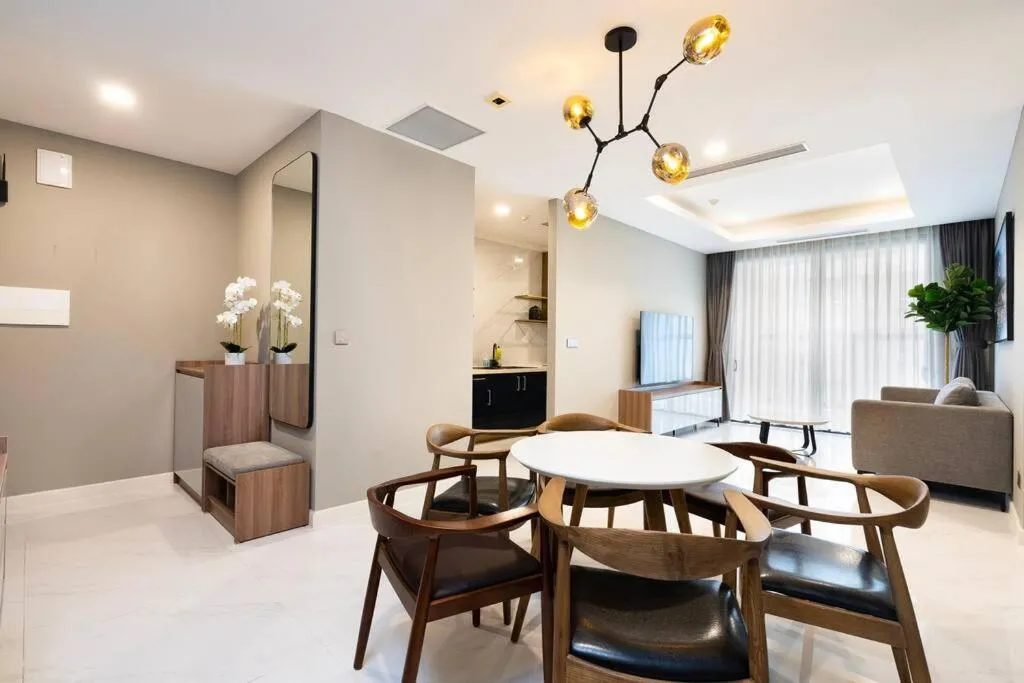Image 5 of The Rixx Gathering Apartment D1 pool gym Netflix