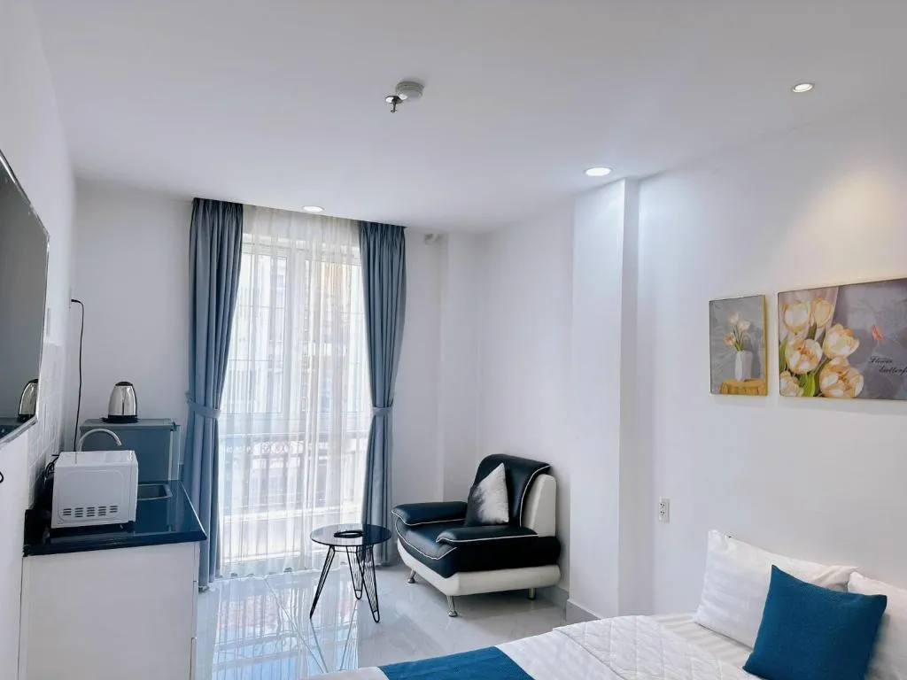 Image 1 of Thinh Vuong Apartment IX