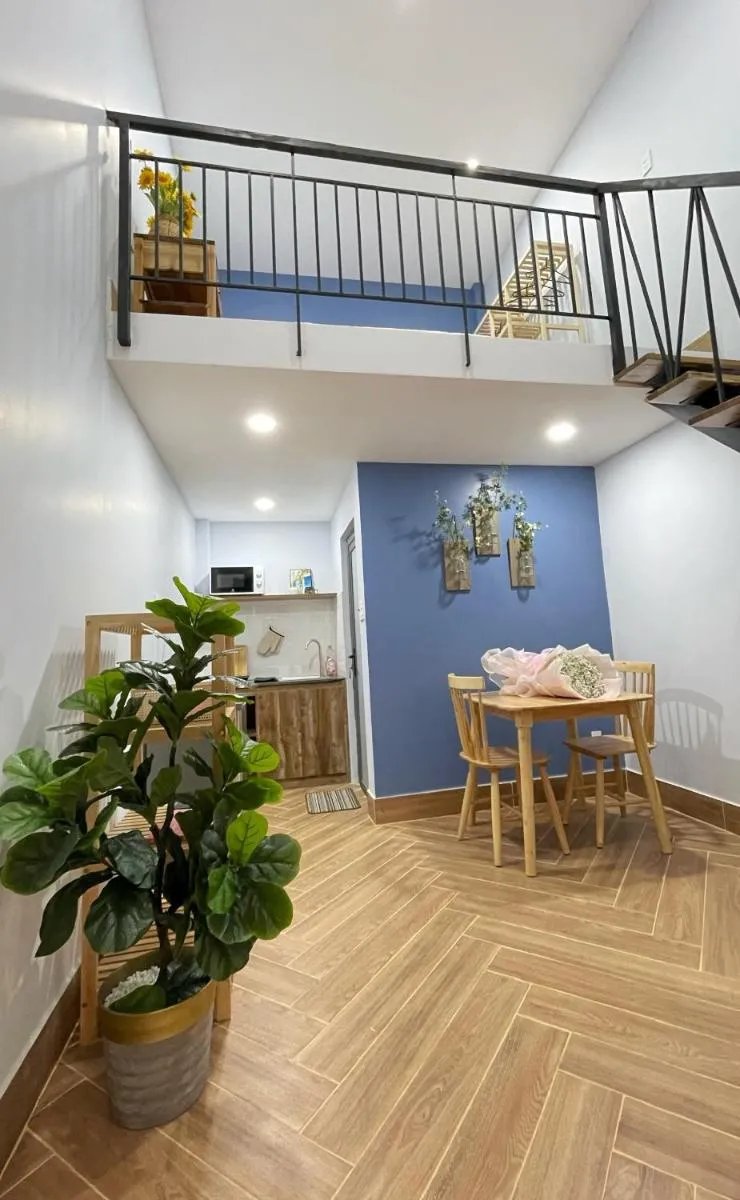 Image 4 of Vania House