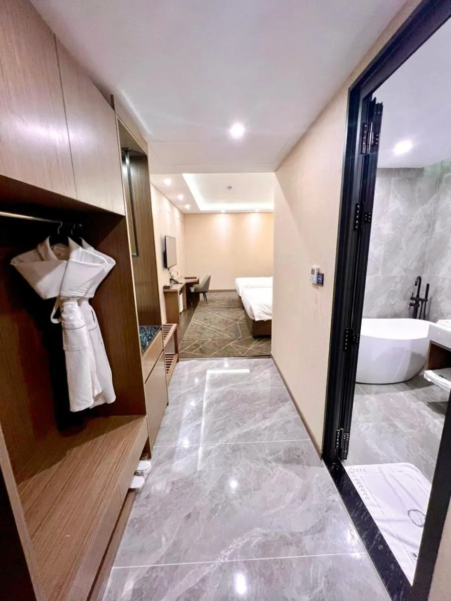 Image 5 of Wah Fu Hotel
