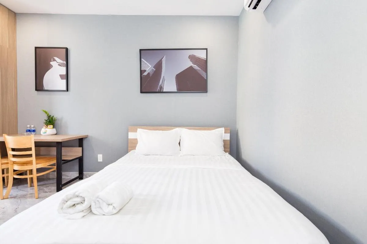 Image 3 of YOURS Apartment – Airport