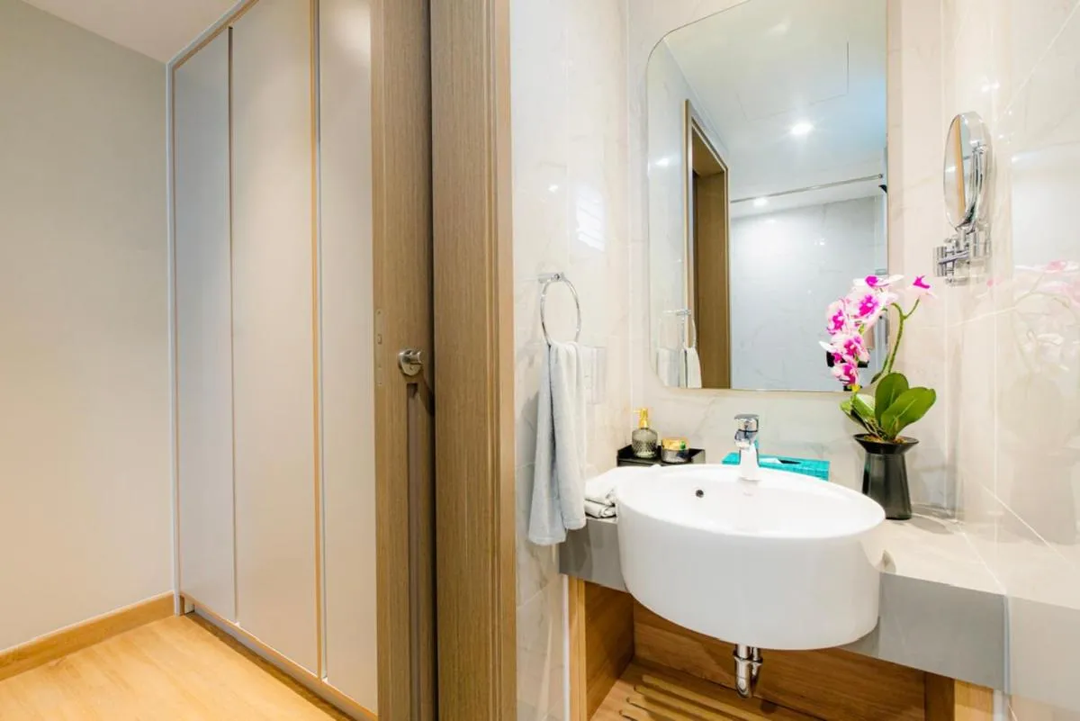 Image 3 of Zenity Luxury Apartment in District 1 since 2024