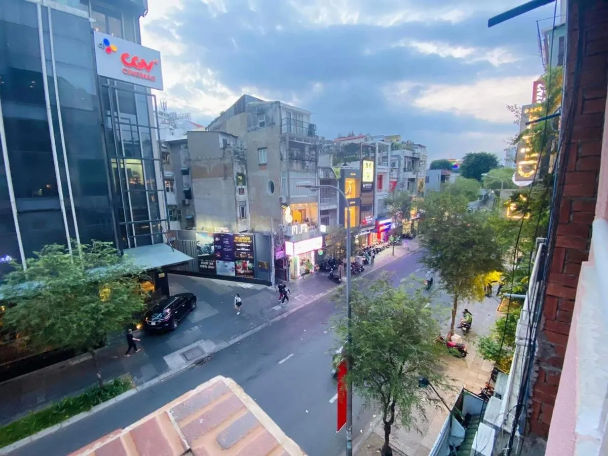 Image 3 of Cozy Duplex In The Heart of HCMC