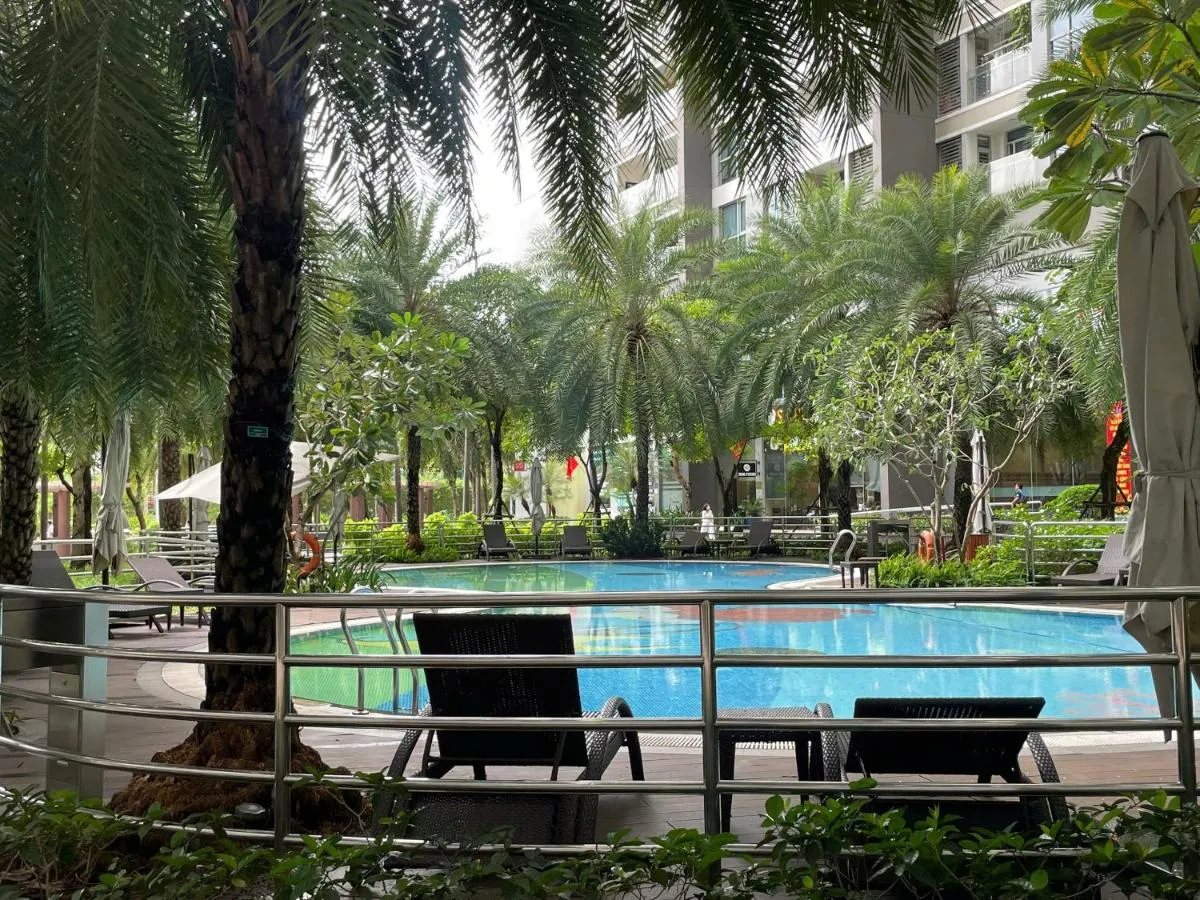 Image 3 of Diamond Suite LandMark
