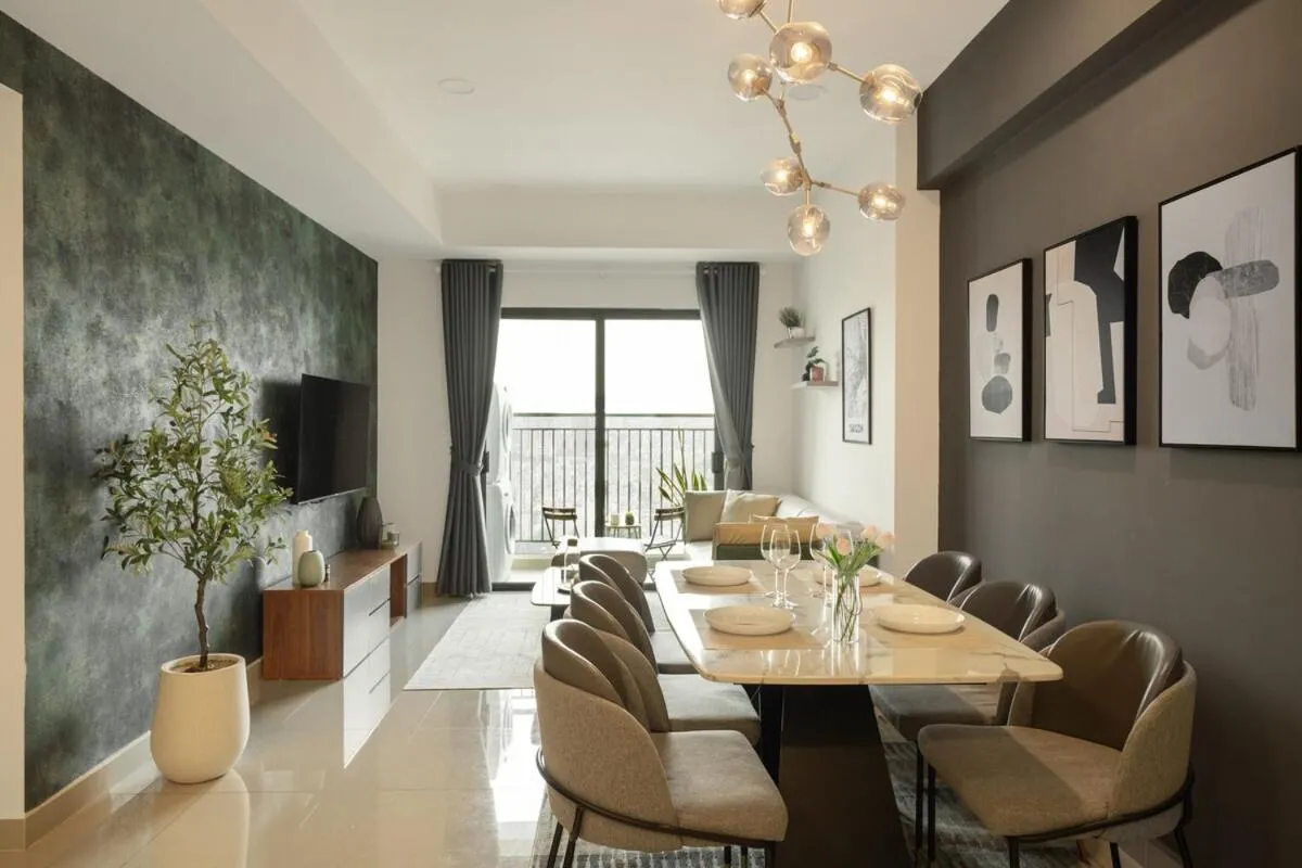 Image 2 of Downtown Saigon, District 1, 3 Bedroom and 2 WC, SOHO Residence Near Bui Vien