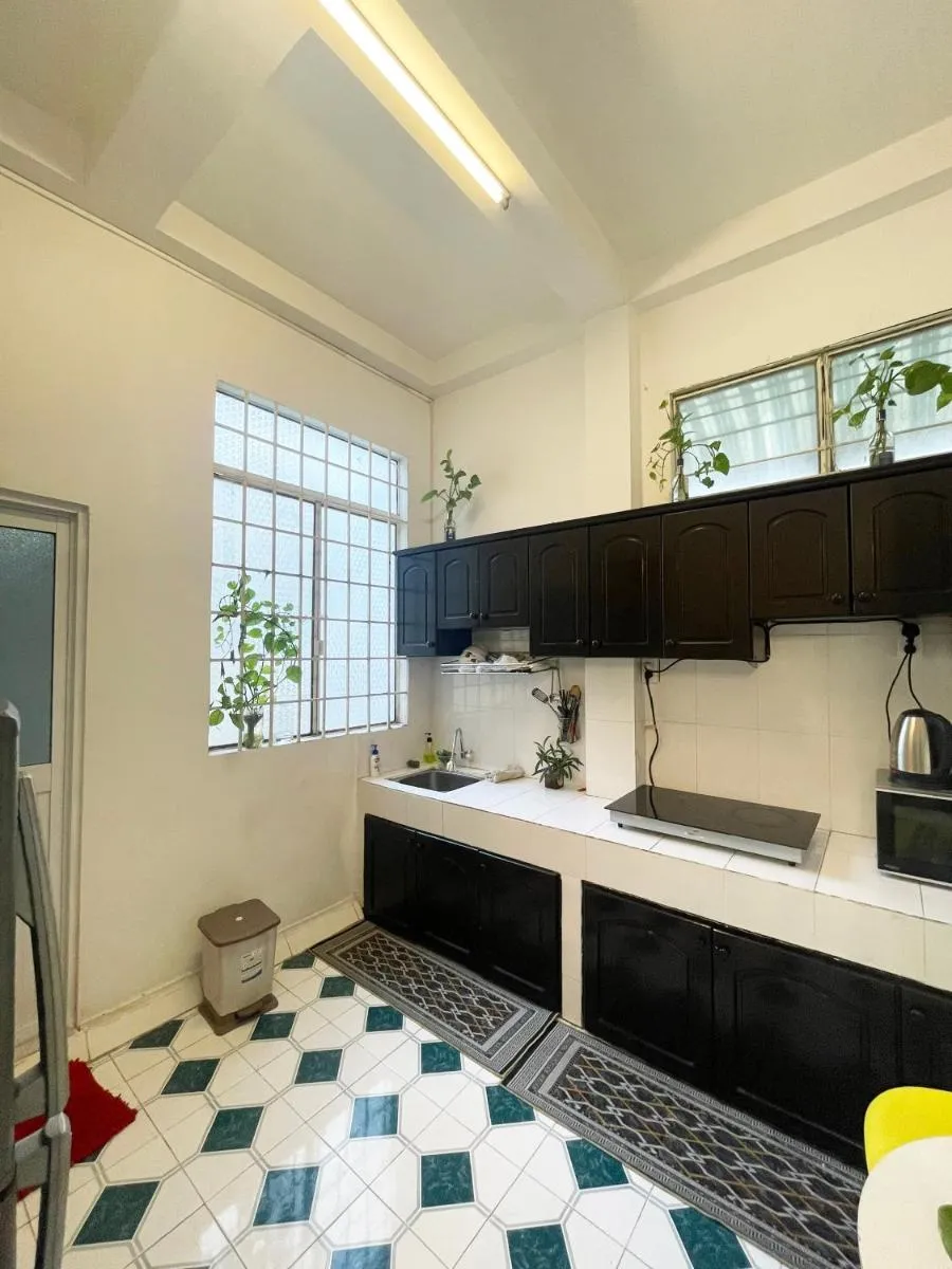 Image 5 of DucTaigallery’s Entire Apt-Cozy in Bui Vien St