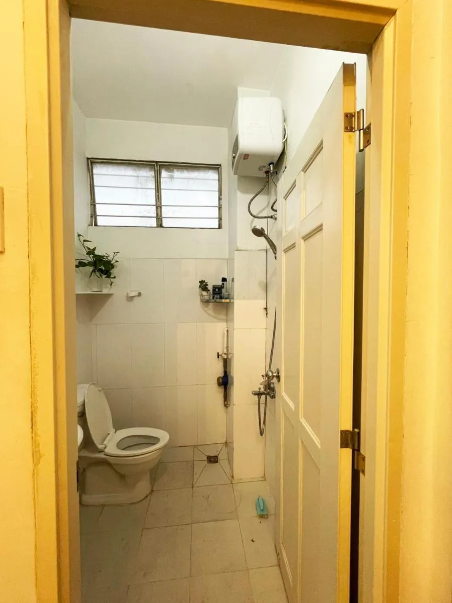 Image 5 of DucTaigallery’s Entire Apt – Hidden in Bui Vien st