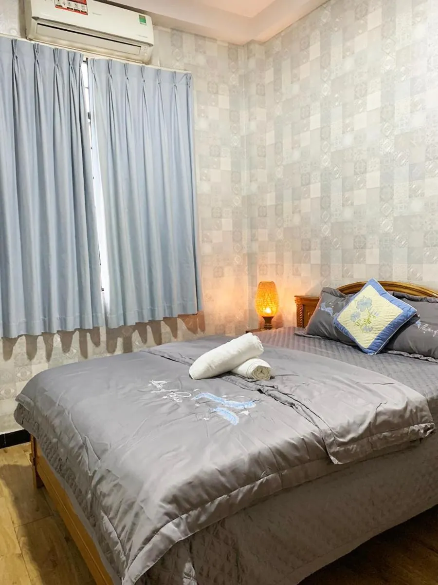 Image 4 of Ductaigallery’s Entire Apt – Behind in Bui vien st