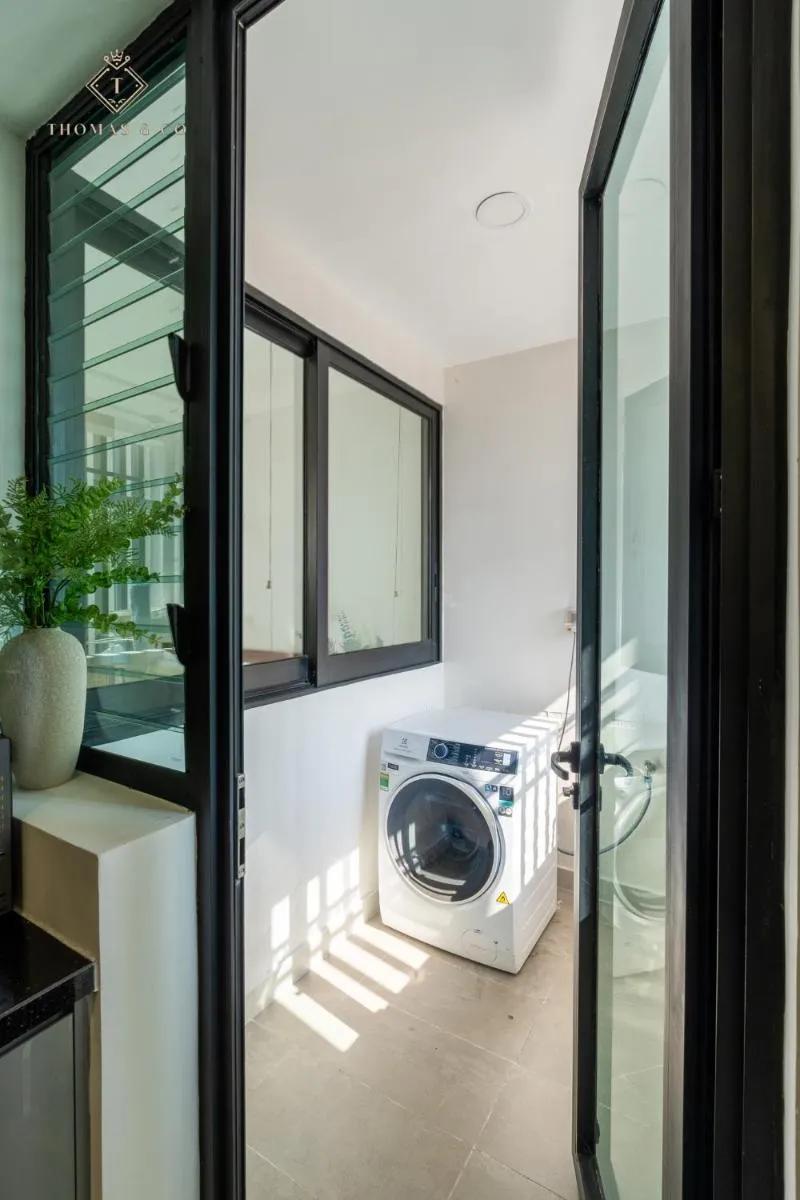 Image 4 of Elegant Zenity and D1Mension condos in District 1 – Host by Thomas
