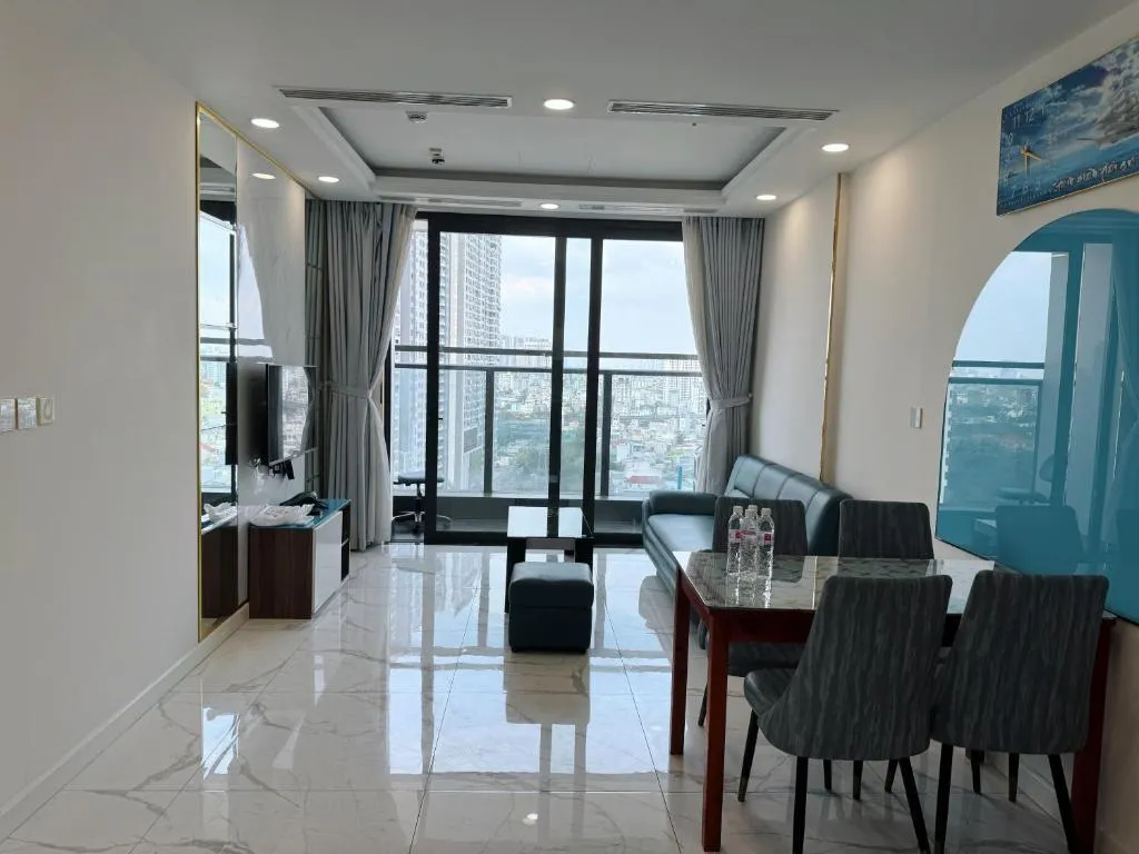 Image 1 of 高级精品公寓