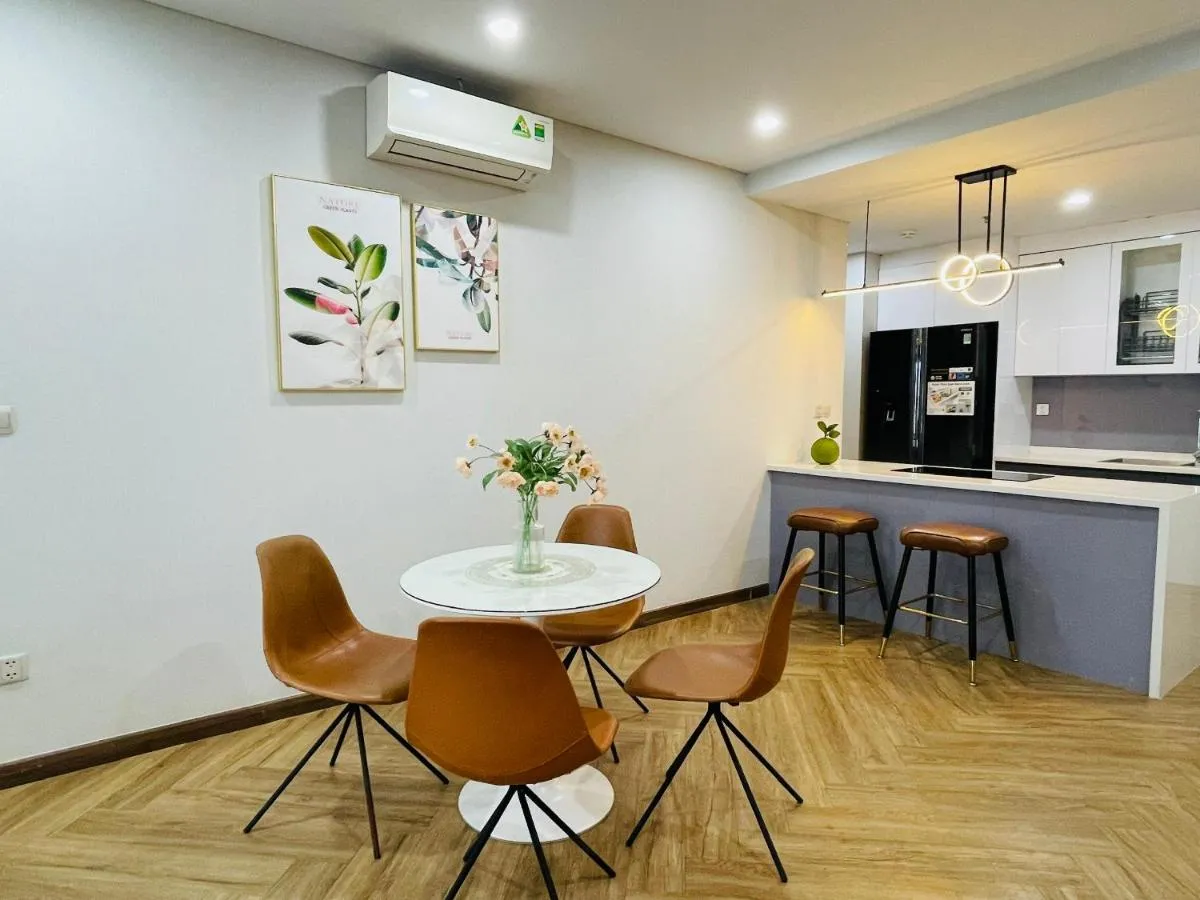 Image 3 of Ha Do Centrosa Apartment District 10