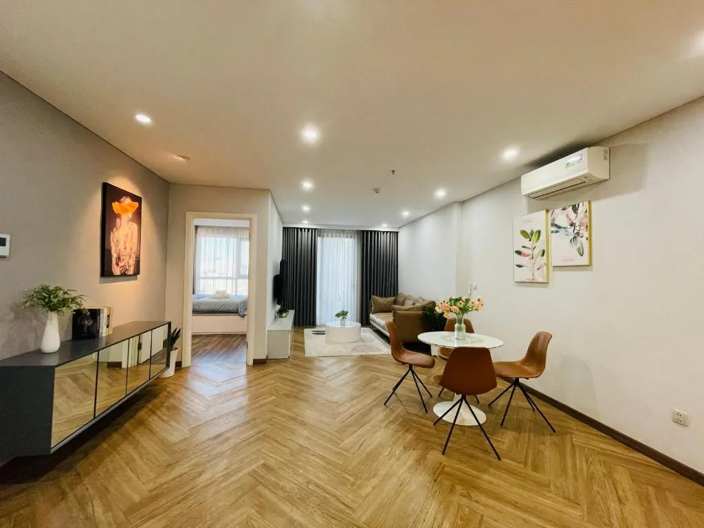 Image 1 of Ha Do Centrosa Apartment District 10