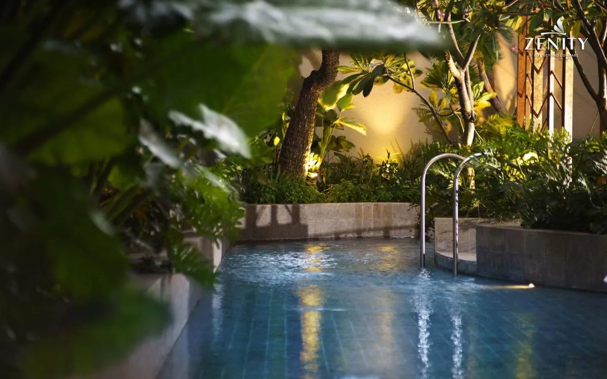 Image 4 of HighClass Suites – D1mension & Zenity, Night Sky View and Central