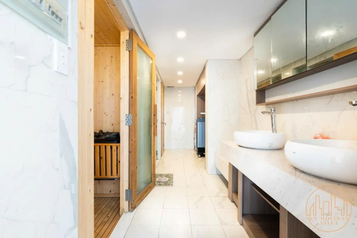 Image 3 of KN 2 Villa – Venuestay