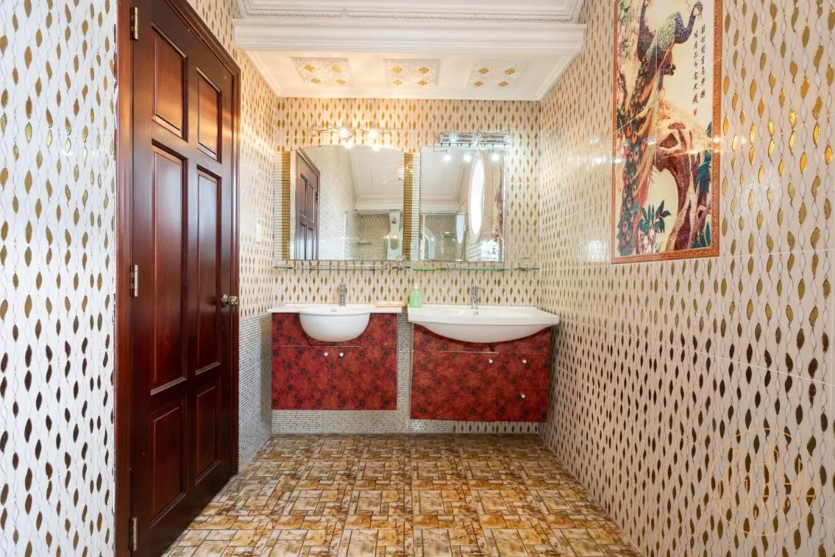 Image 3 of KN Palace – Venuestay