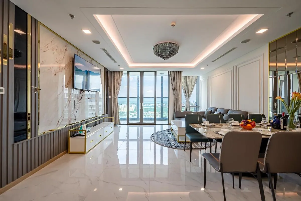 Image 3 of LANDMARK 81 Condotel Garden Bay
