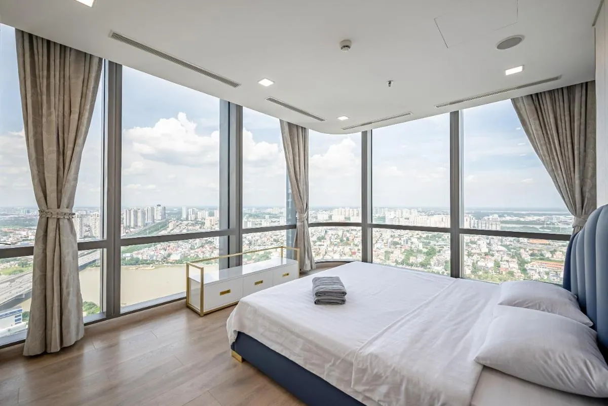 Image 5 of LANDMARK 81 Condotel Garden Bay