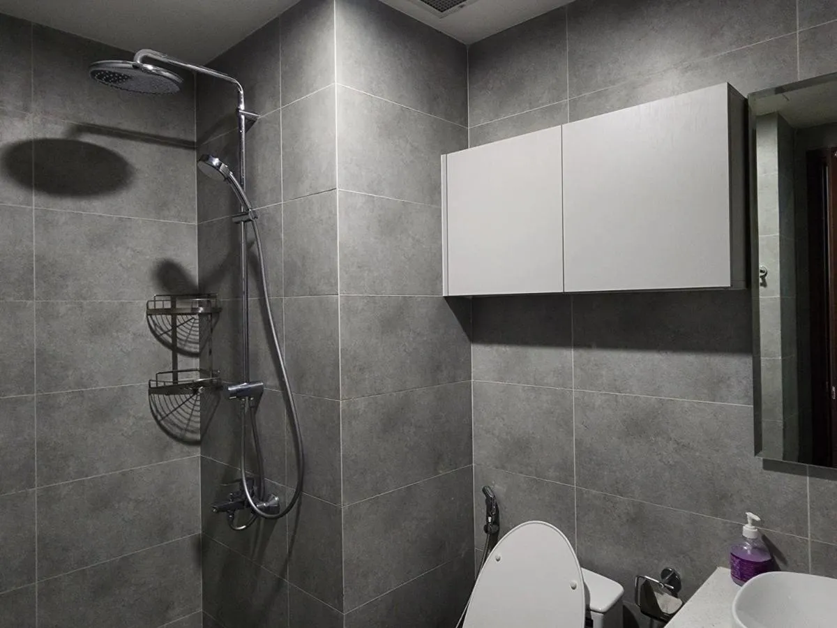 Image 3 of Lang Retreat Apartment – Resort Pool & Elite Gym