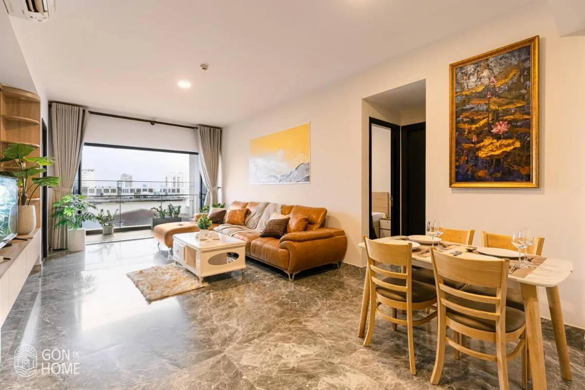Image 5 of Luxury 2 or 3BR Apartment in Dist 1, Pool and airport pickup