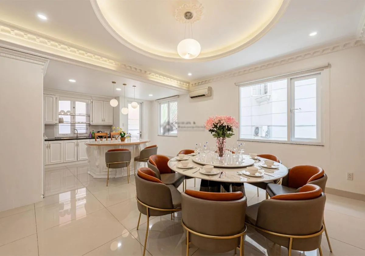 Image 5 of Luxury 4-Bedroom Villa with Private Pool & Billiards Table