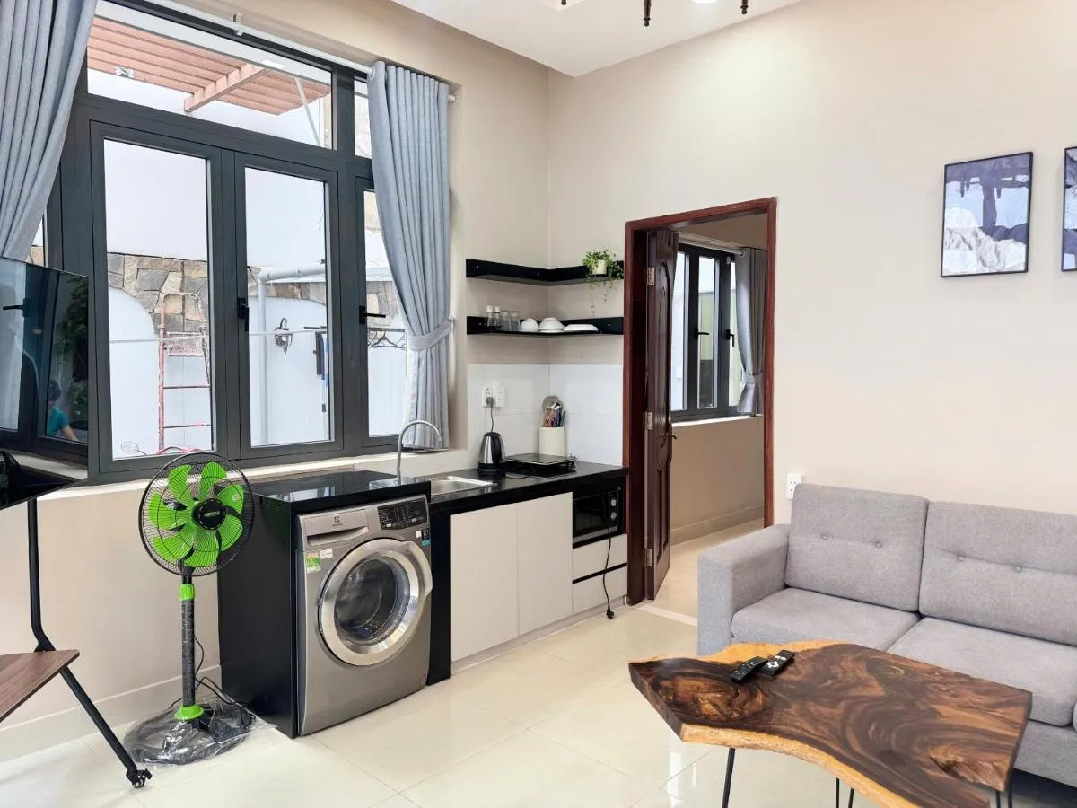 Image 4 of MQ Apartment District 1