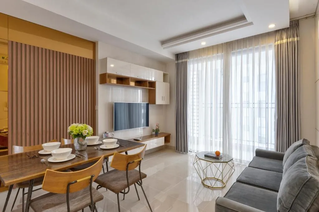 Macy’s Sai Gon Apartment – Walking Tour, Family Cooking Class, Mekong Tour,