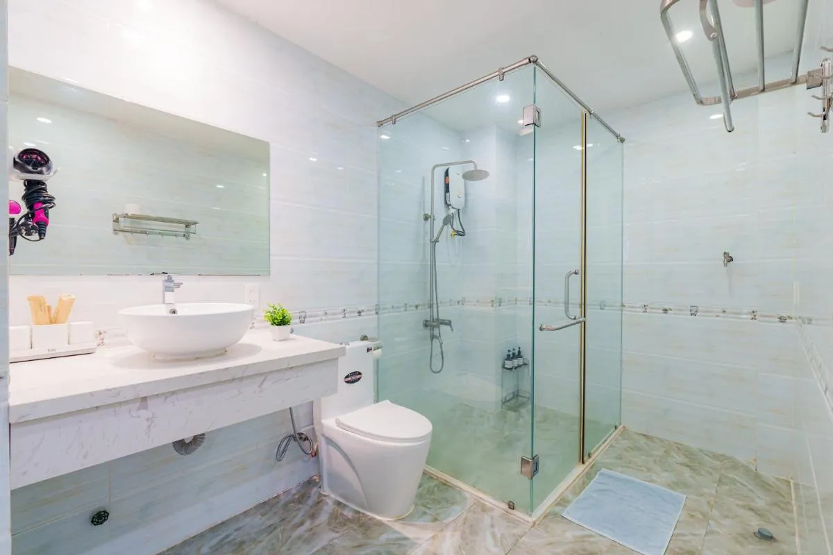 Image 3 of MoMo Residence
