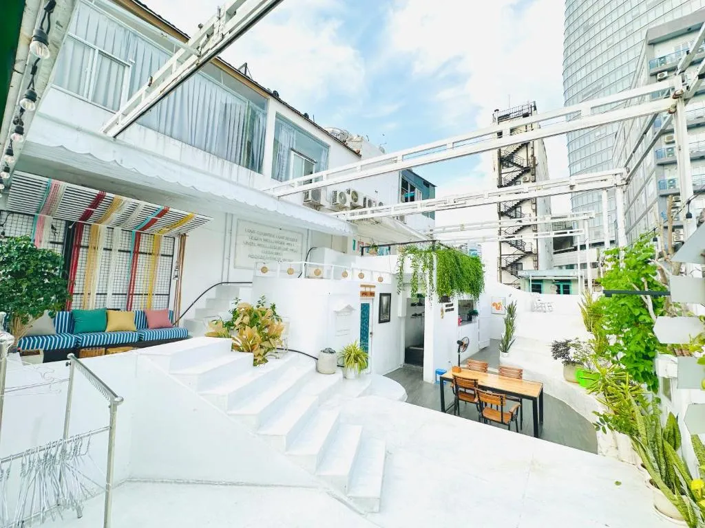 Image 1 of Penthouse siêu chill ngay phố đi bộ Nguyễn Huệ