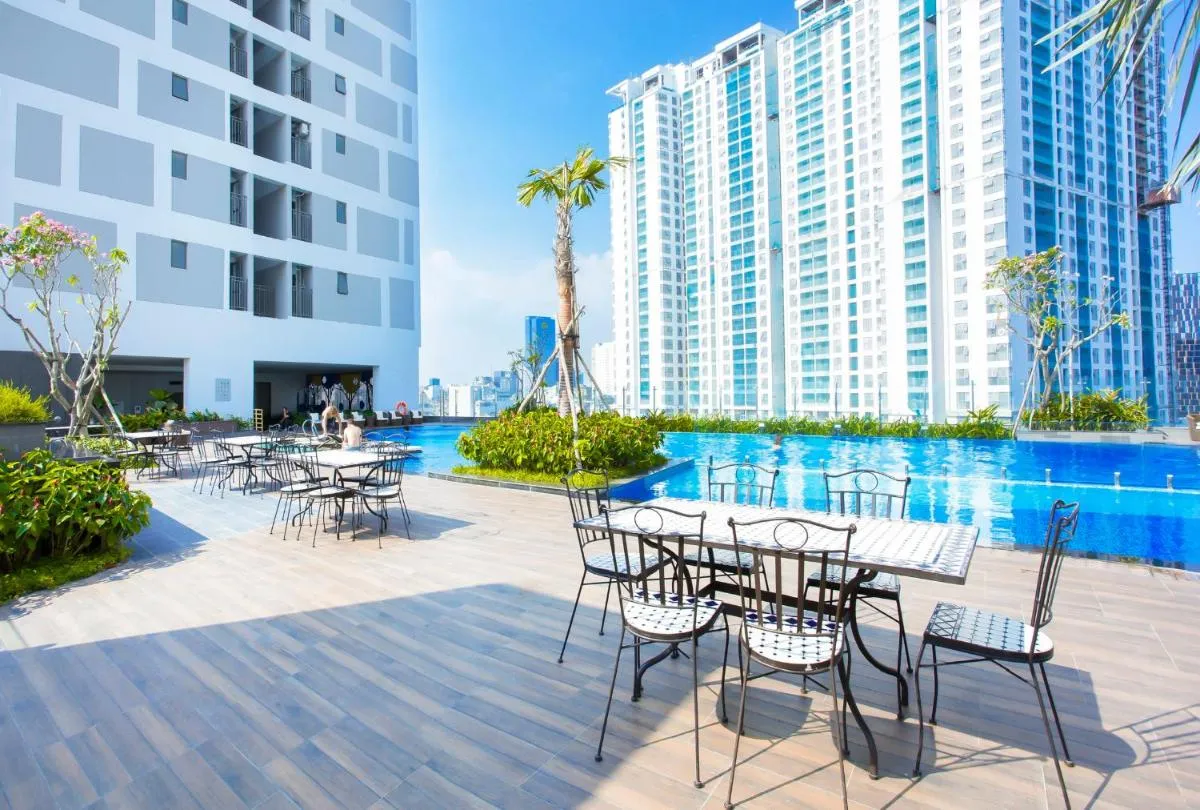 Image 4 of Saigon CBD Apartment – Infinity Pool