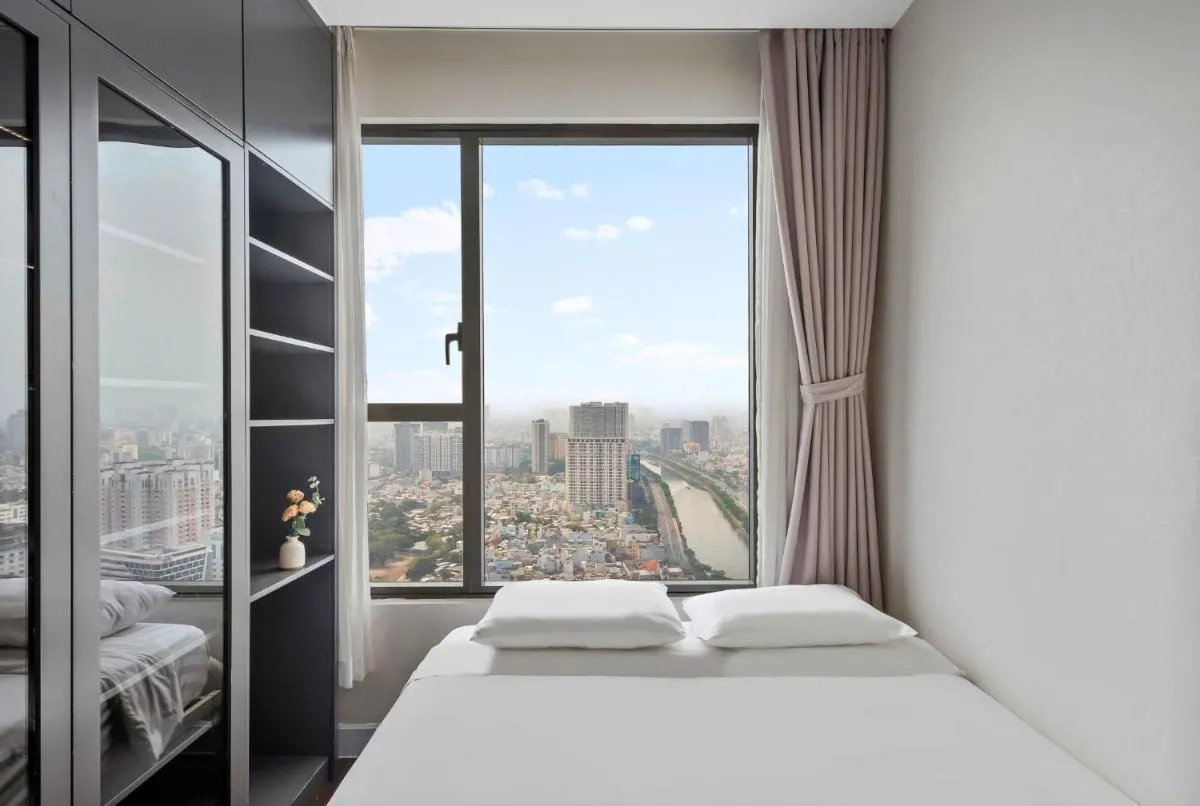 Image 3 of Stay With Me CBD Apartment – Rivergate Building