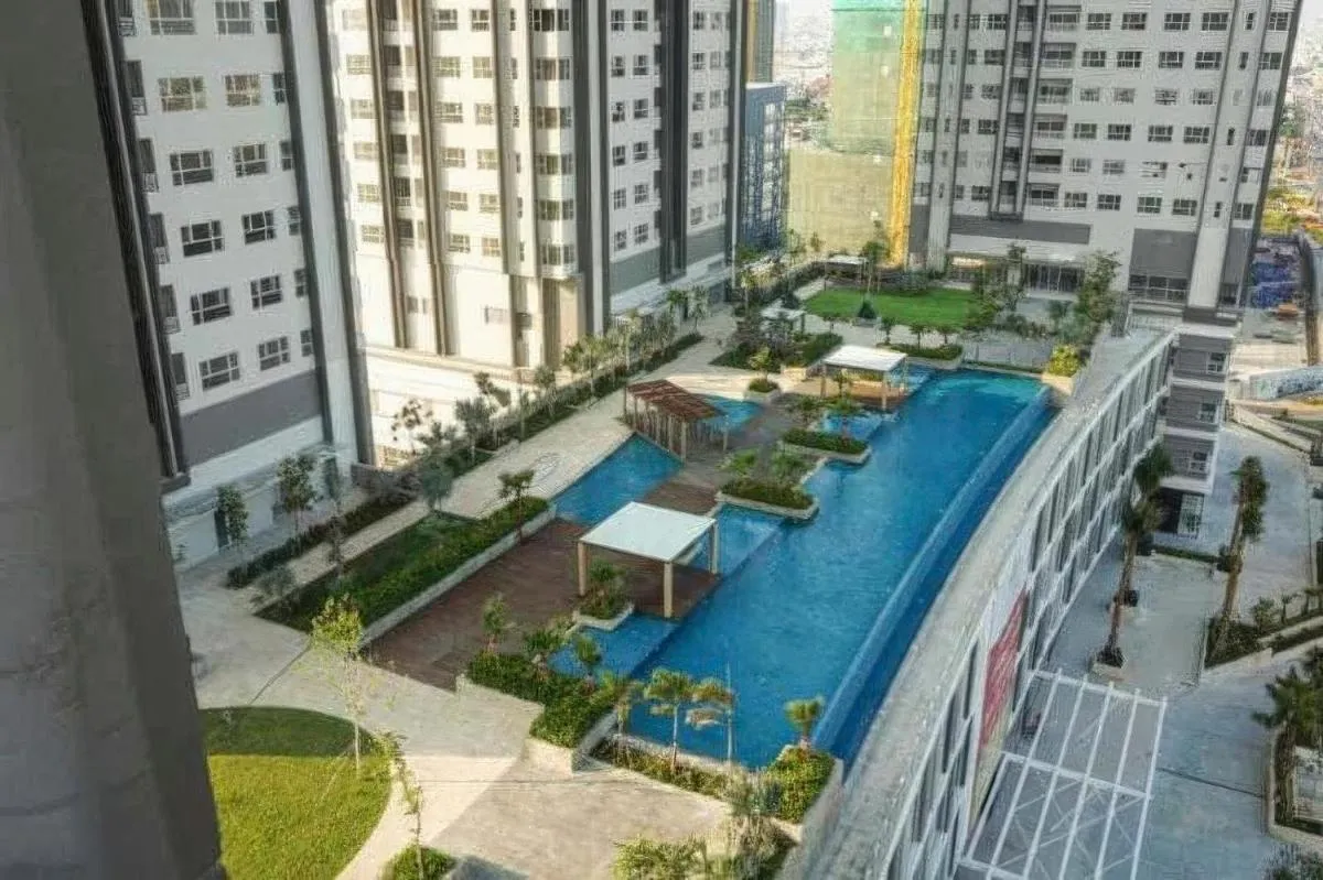 Image 3 of Sunrise City View Furnished Apartments