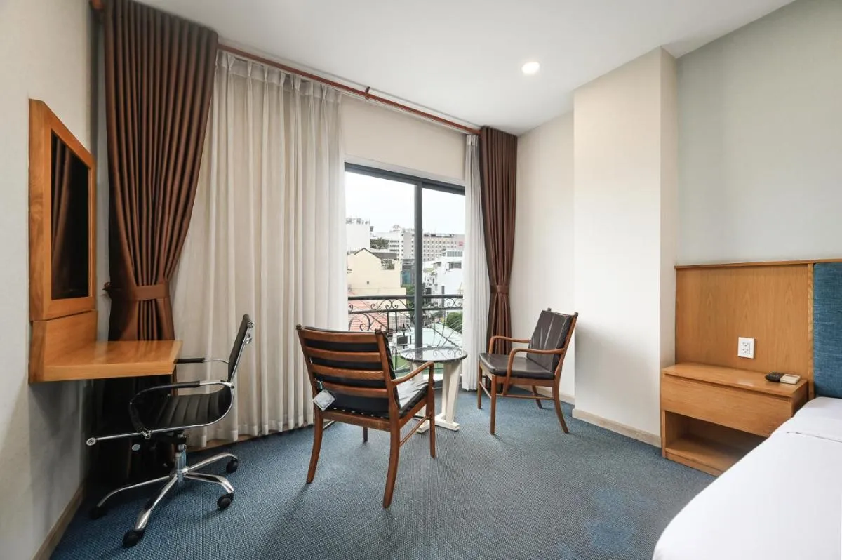 Image 5 of Sunshine Airport Hotel