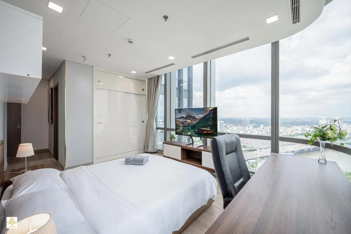 Image 5 of The Grand Residence at Landmark 81