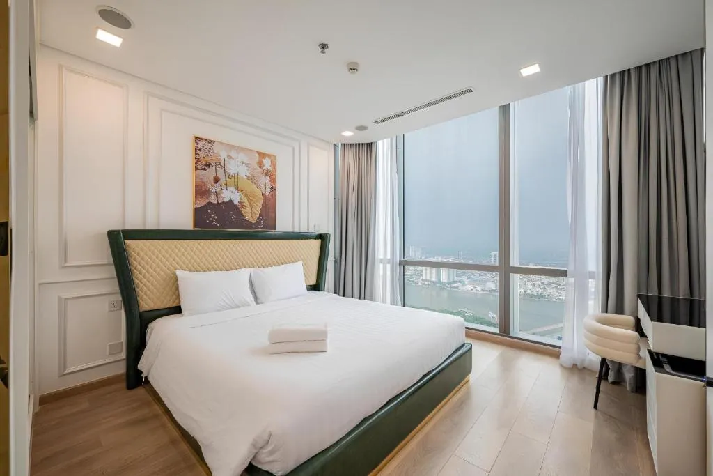 Image 1 of The Radisson Landmark – Vinhomes Central Park