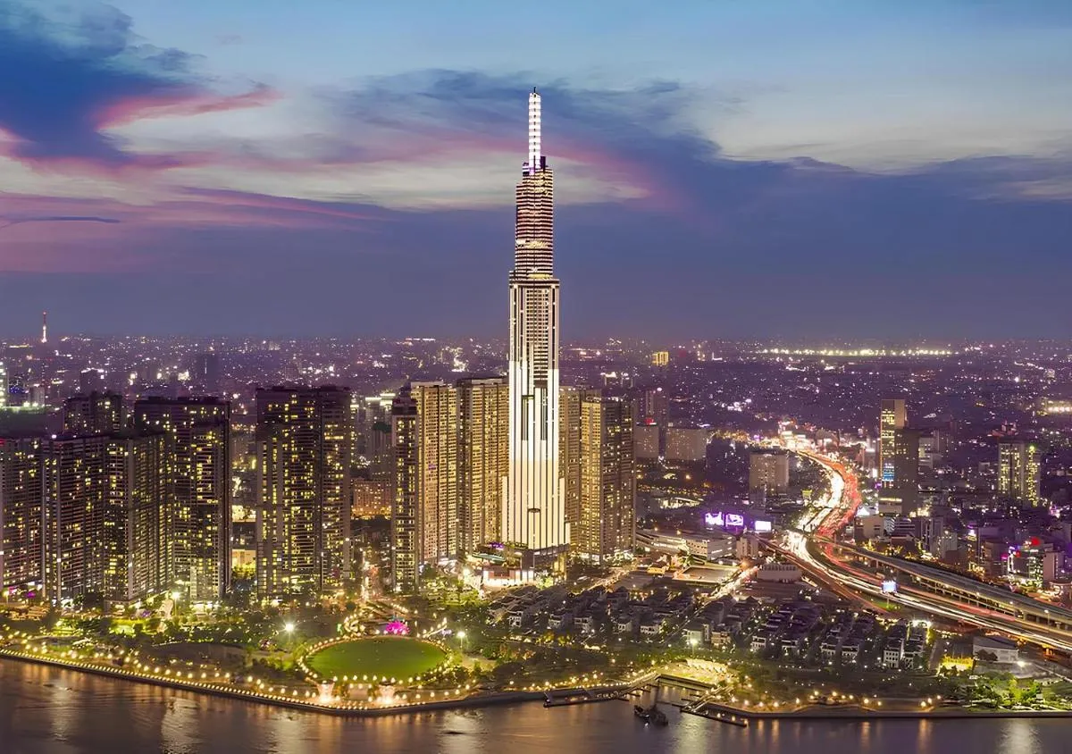 Image 3 of The Suite Landmark City View