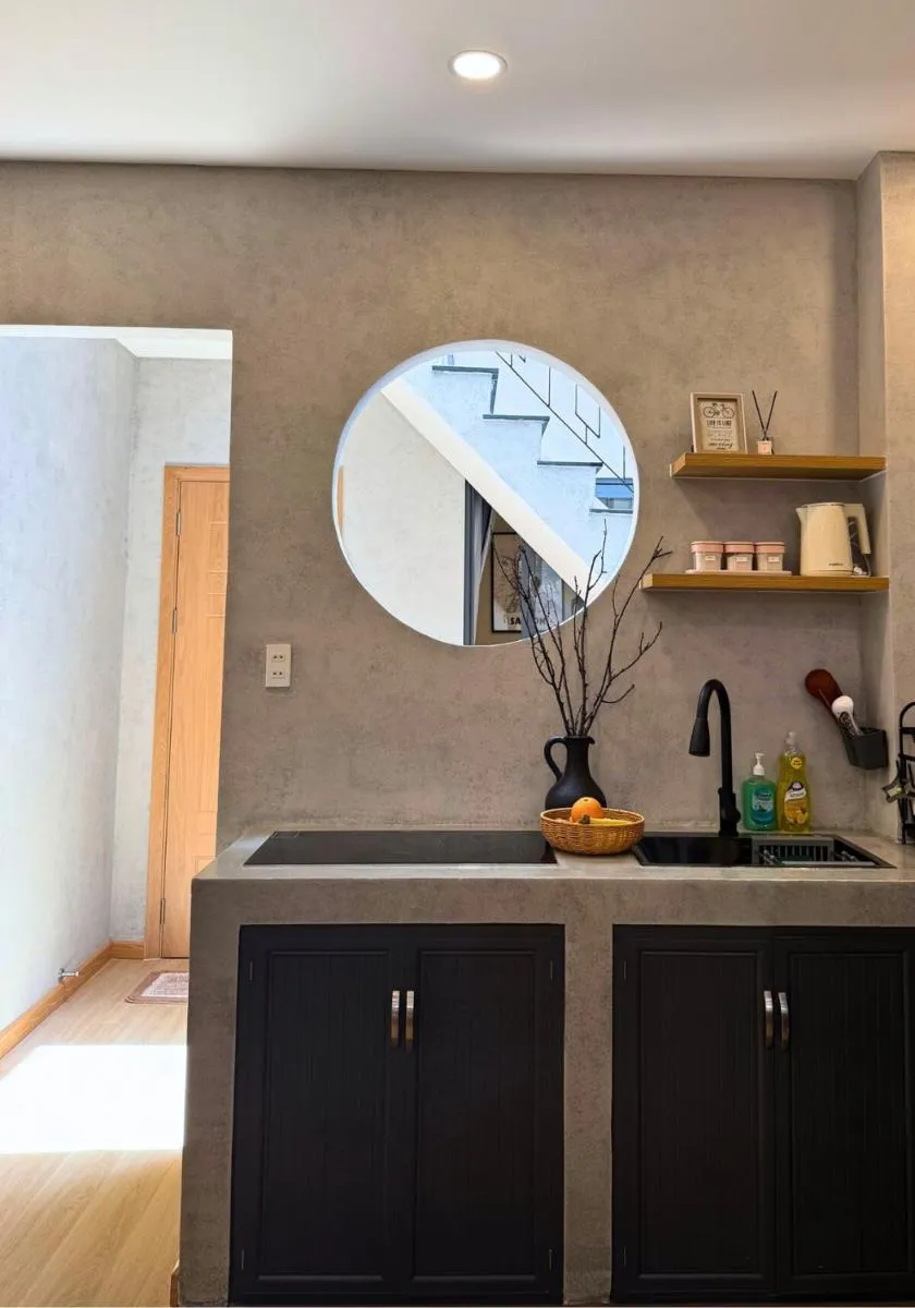 Image 5 of Tranquil City Center Wabi Sabi 3BR Townhouse in D1