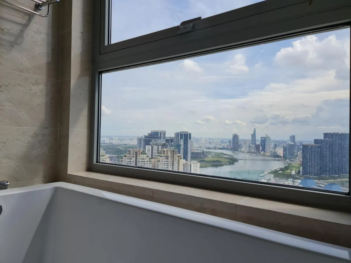 Image 3 of Vinhome Landmark 81 Suites