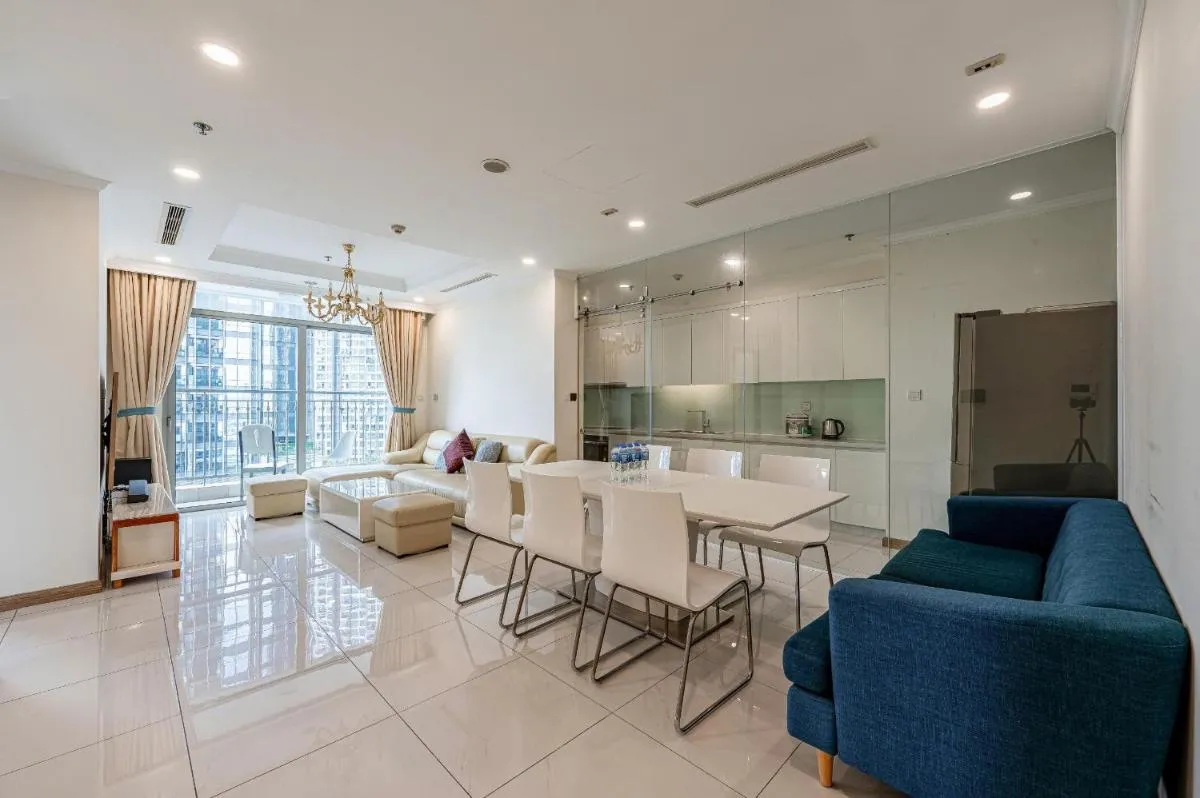 Image 3 of Vinhomes Landmark Luxury Apartment by Navie