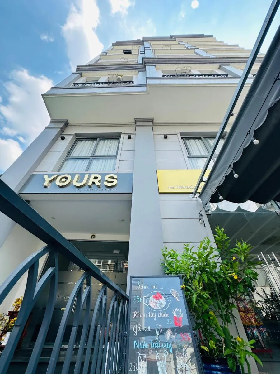 Image 4 of YOURS apartment-10stars-Phu Nhuan-Couple and Family homes