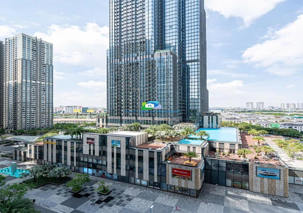 Image 4 of service luxury Apartment in Vinhomes Landmark zone