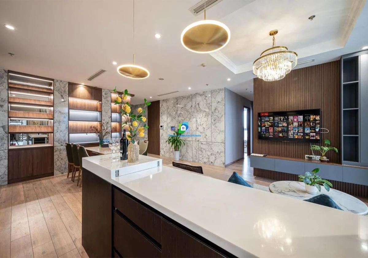 Image 3 of service luxury Apartment in Vinhomes Landmark zone