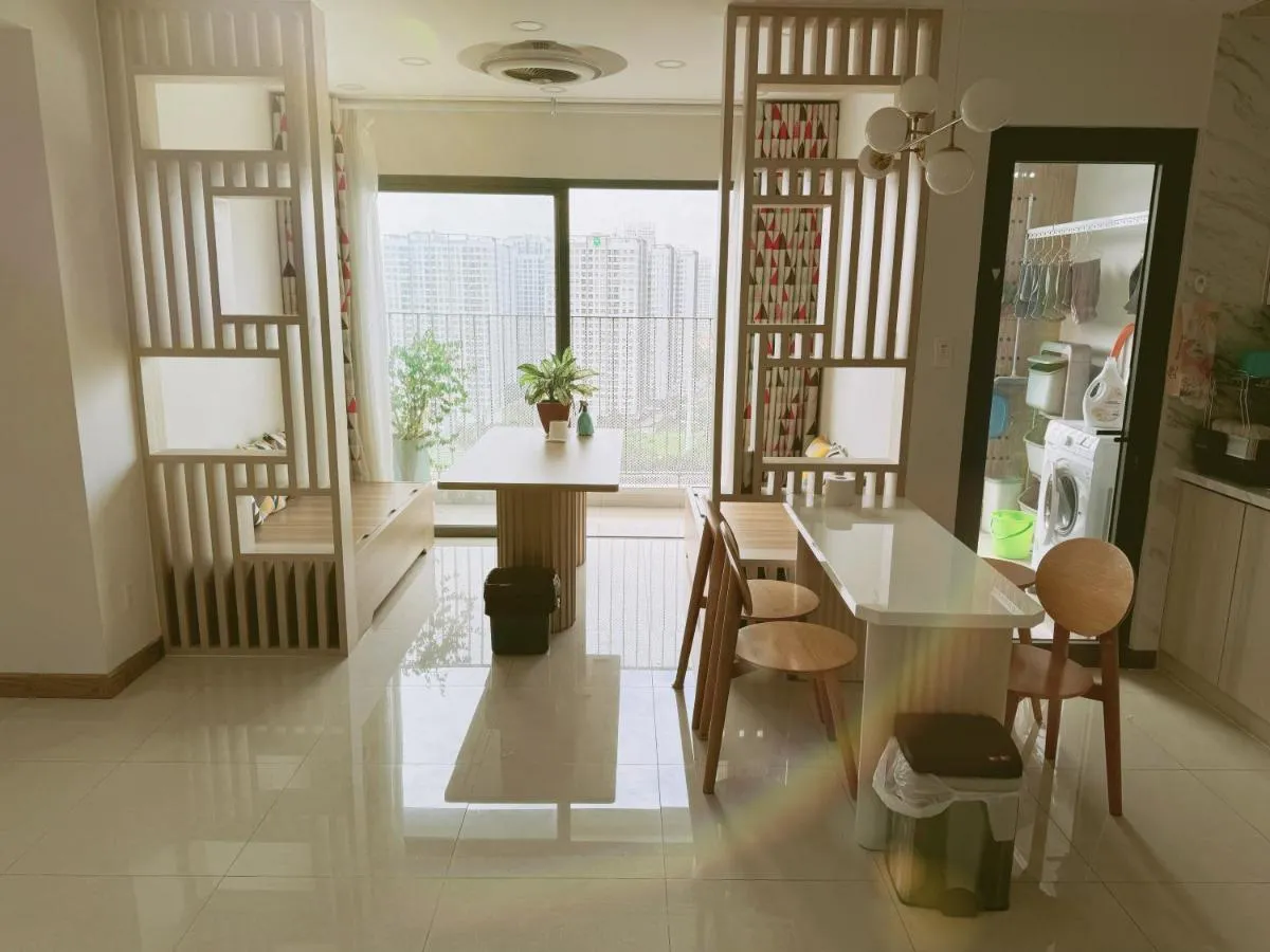 Image 3 of linna home