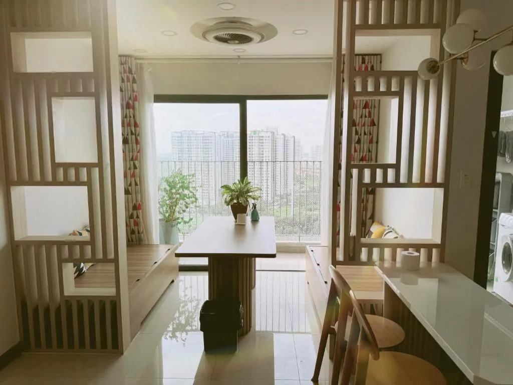 Image 1 of linna home