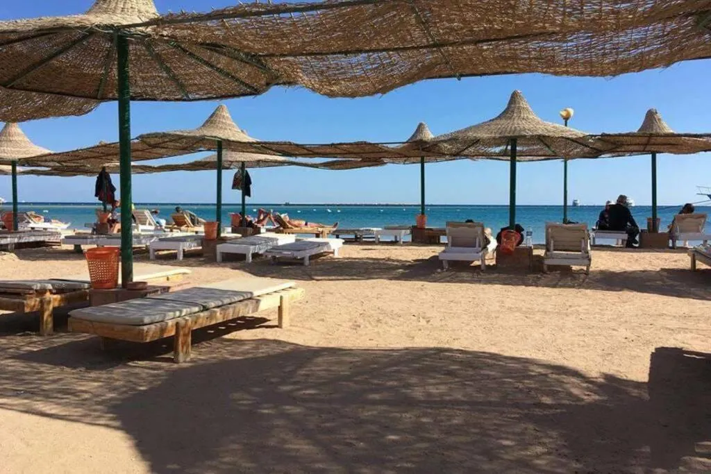 Image 6 of 201Sheraton Plaza