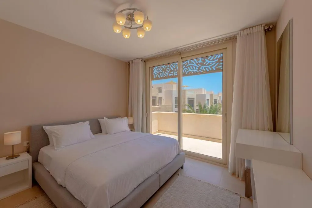 Image 6 of 3BR Penthouse in Mangroovy. Pool, Beach, Priv Roof